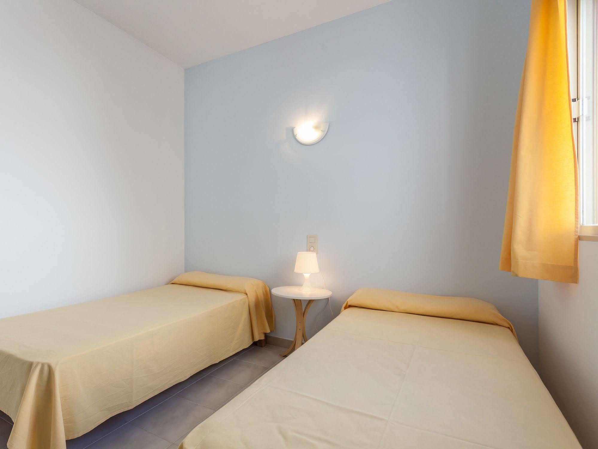 Apartamentos Lago Colonia de Sant Jordi Exteriér fotografie